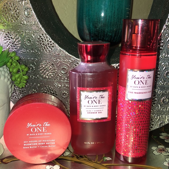 Bath and Bodyworks You’re The One gift set combo - Picture 2 of 5